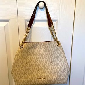 Michael Kors Signature Raven Large Tote in Vanilla